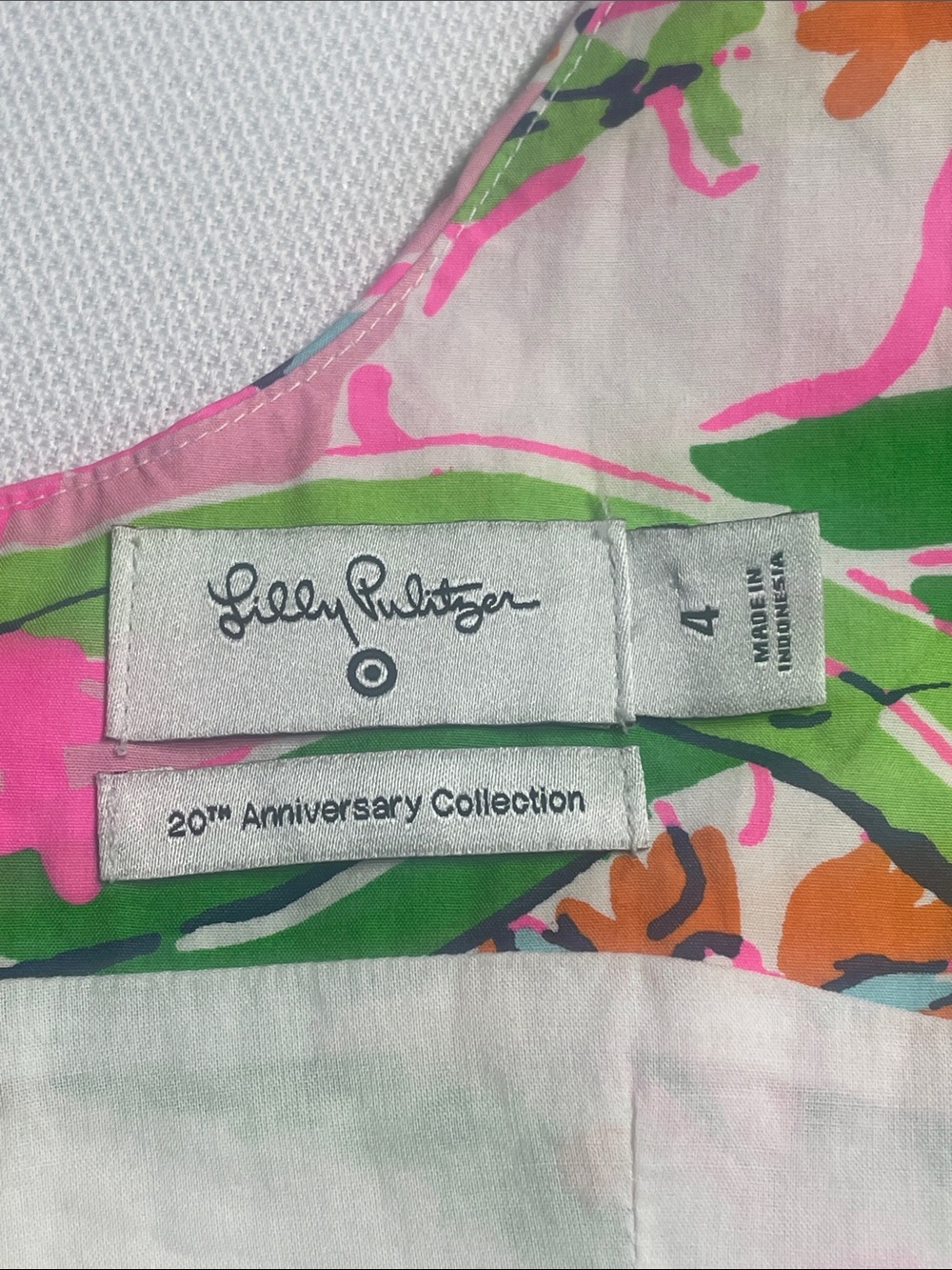 Lilly Pulitzer Sleeveless Shift Dress in Pink and Multicolor. Size 4. Pre-owned. - Picture 7 of 12